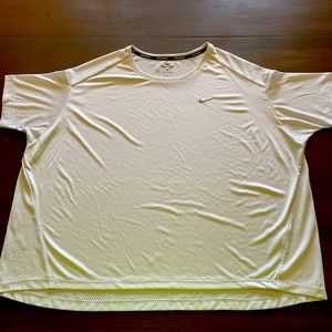 Nike Dri Fit Nike Running Men’s Mesh Tshirt Silver 3X